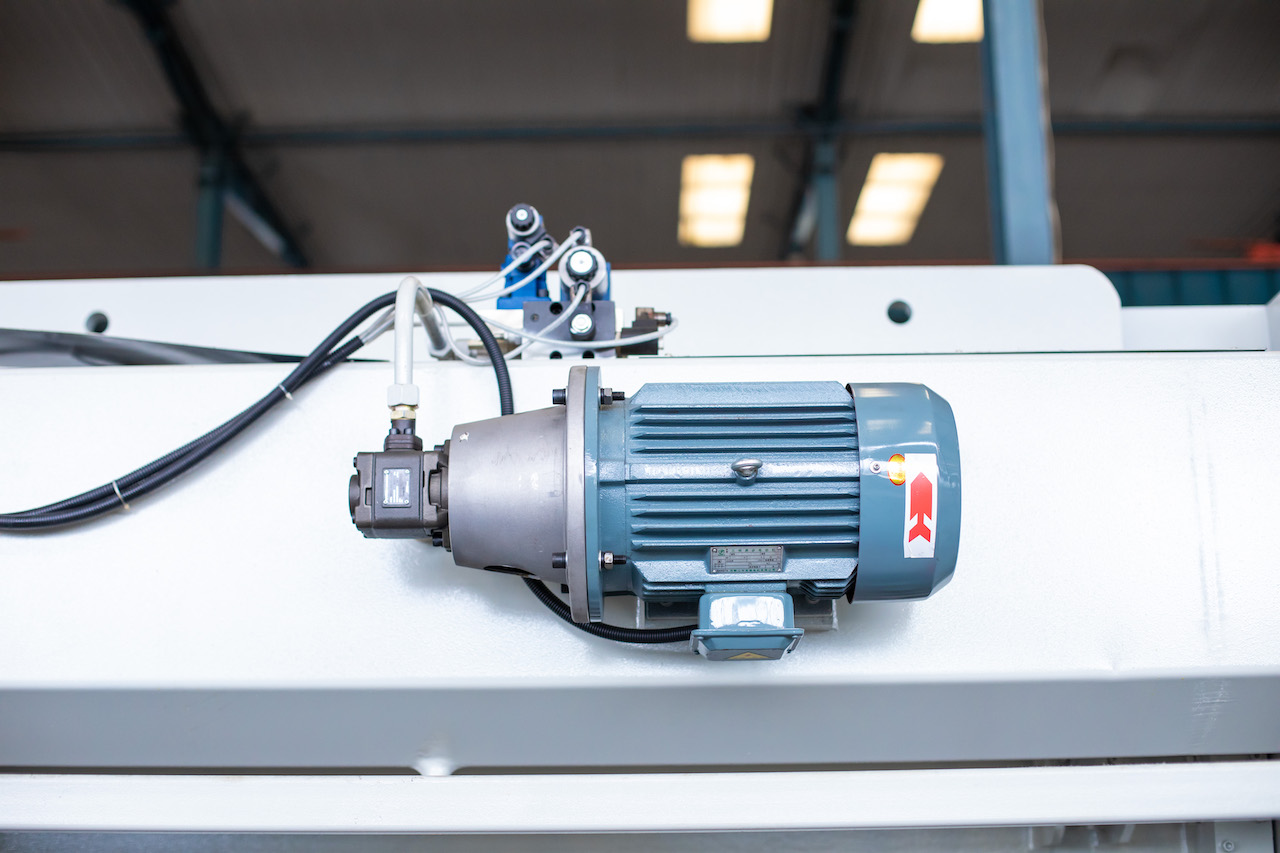 100t Hydraulic Cnc Brake Press Crowning Cnc Press Brake Delem Prensa de freno CNC hidráulica de 100 t que corona el freno de prensa CNC Delem