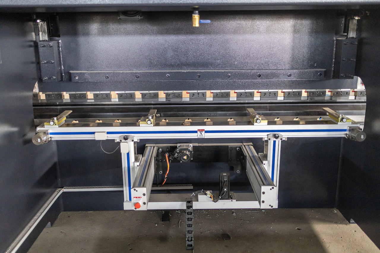 100t Hydraulic Cnc Brake Press Crowning Cnc Press Brake Delem Prensa de freno CNC hidráulica de 100 t que corona el freno de prensa CNC Delem