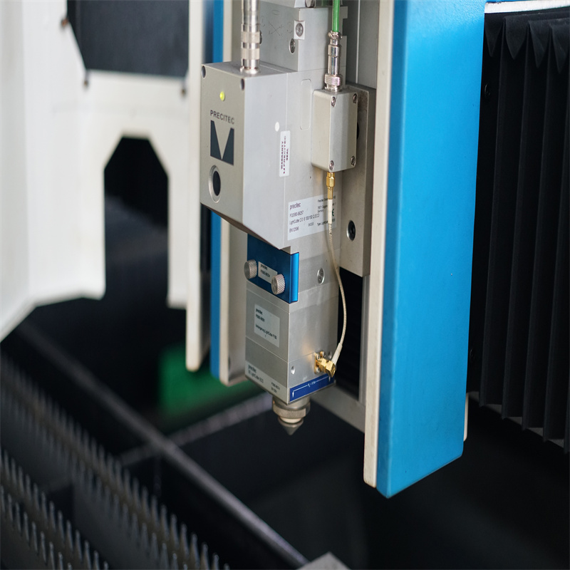 Máquina de corte por láser de fibra de 12kw para acero al carbono de 10 mm