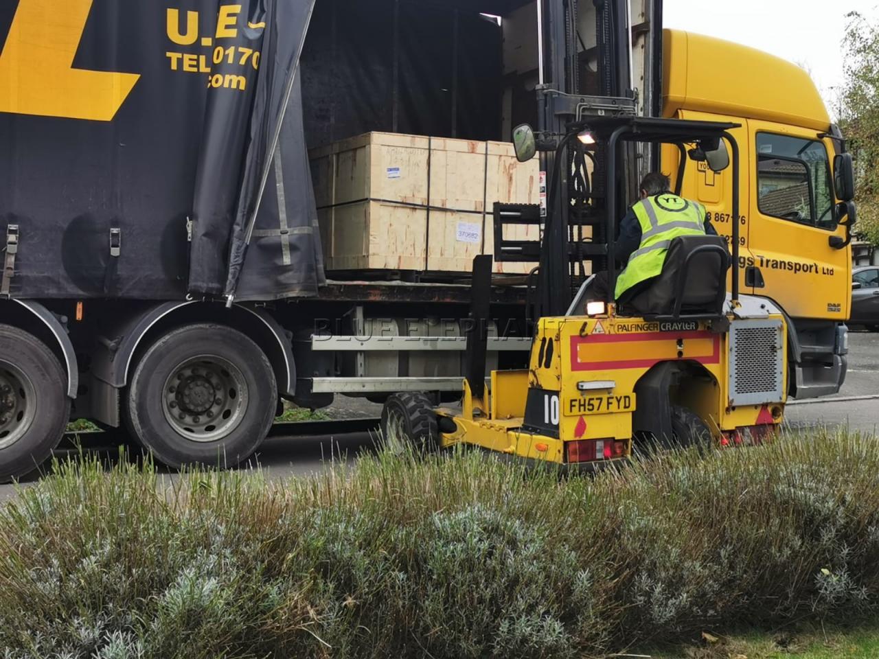 1530 Fiber Laser Cutting Machine For Stainless Steel Carbon Steel Metal Sheet Cortadora del laser de 1530 fibras para la hoja de metal del acero de carbono del acero inoxidable