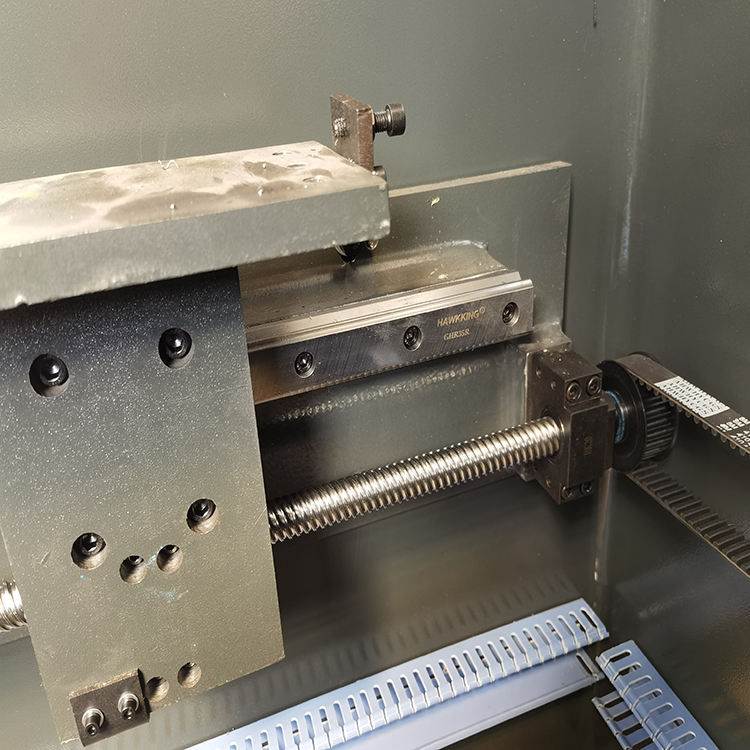 300t/4000 Hydraulic Press Brake Machine Máquina plegadora hidráulica 300t/4000