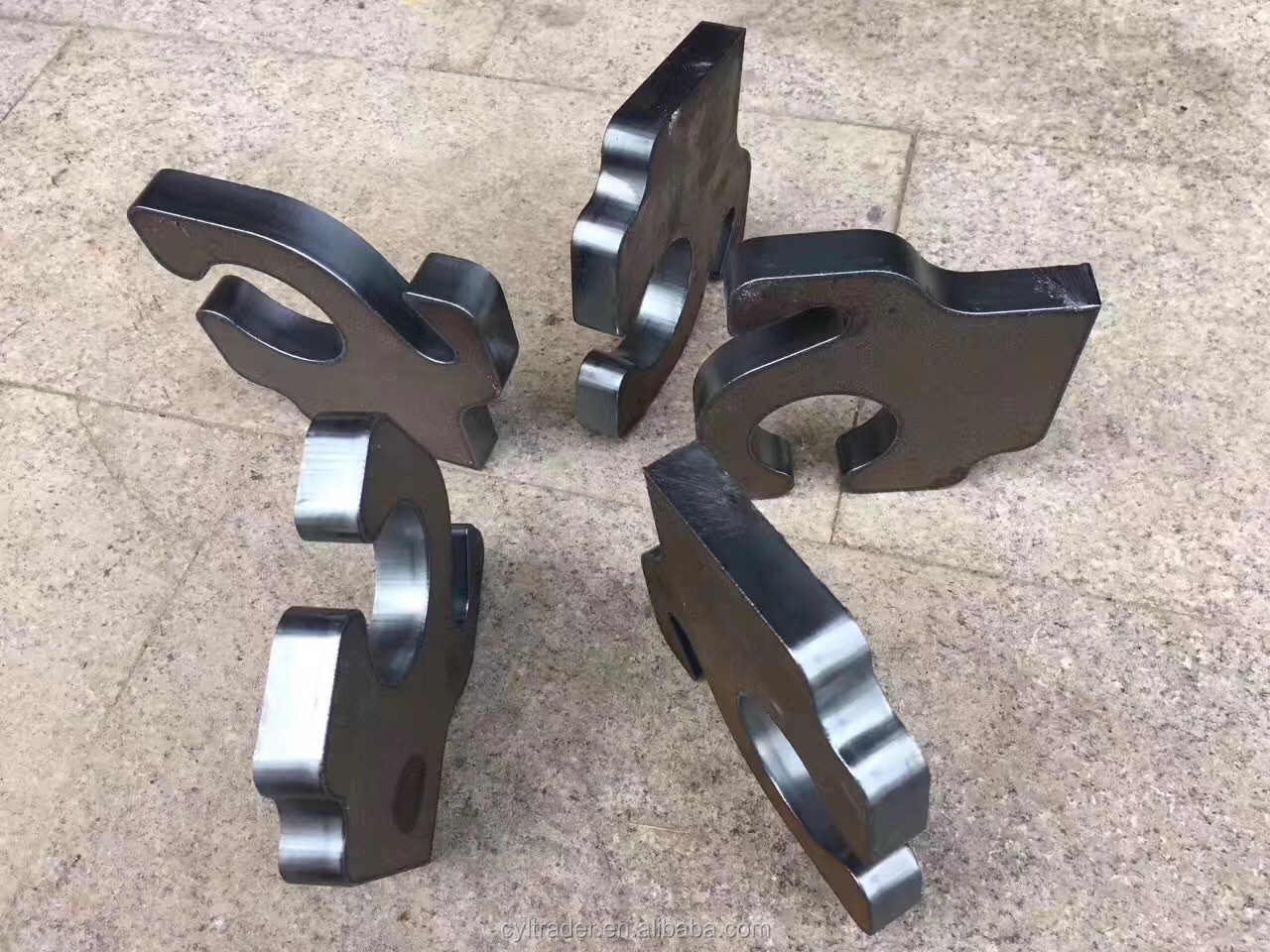 3015 4015 1kw To 6kw Cnc Fiber Laser Cutting Machine Raycus Laser Power 3015 4015 1kw al poder del laser de Raycus de la cortadora del laser de la fibra del CNC 6kw