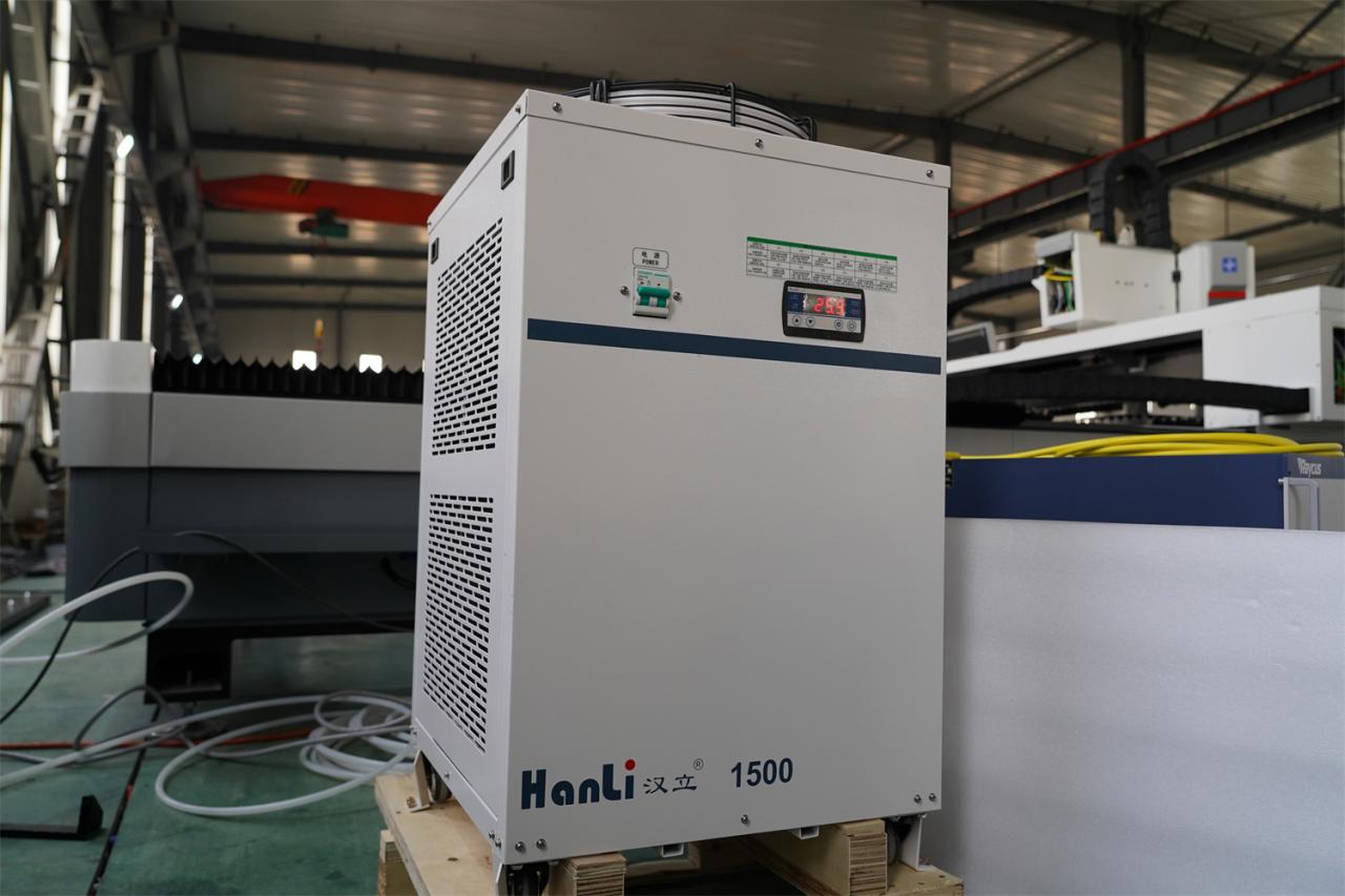 3015 4kw 1kw 2kw 3kw Stainless Steel Cnc Fiber Laser Cutting Machine 3015 4kw 1kw 2kw 3kw Máquina de corte por láser de fibra CNC de acero inoxidable