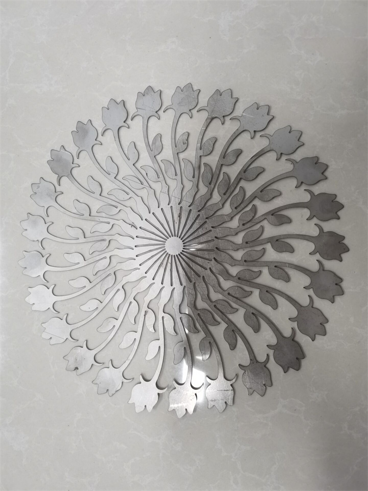 Máquina de corte por láser de fibra CNC de metal de hierro de aluminio y acero inoxidable de cobre y carbono 3015