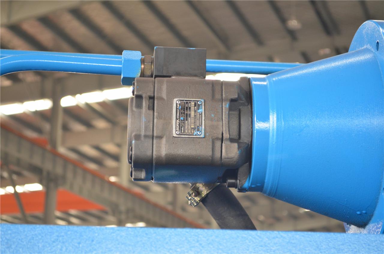 6*3200mm Guillotine Shears Metal Shear Hydraulic Iron Sheet Cutting Shearing Machine Cizallas de guillotina de 6*3200 mm Cizalla de metal Cizalla hidráulica para corte de láminas de hierro