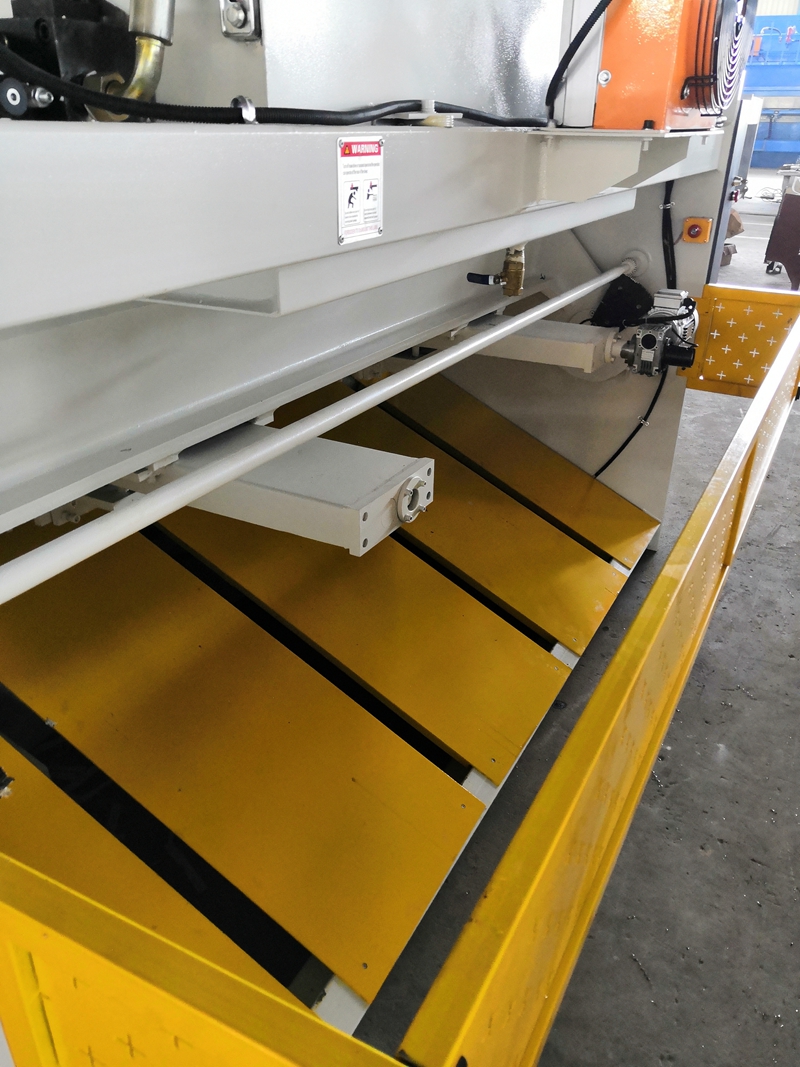 6mm Q11 Electric Sheet Plate Shearing Machine 8 Feet Sheet Metal Shearing Machine cizalla eléctrica de placa de chapa Q11 de 6 mm cizalla de chapa de 8 pies