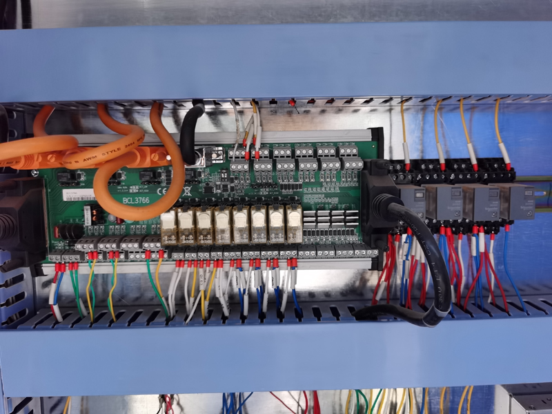 8mm 10mm Carbon Steel Laser Cutter 1530 4020 Cnc Fiber Laser Cutting Machine Cortadora láser de acero al carbono de 8 mm y 10 mm 1530 4020 Máquina cortadora láser de fibra CNC