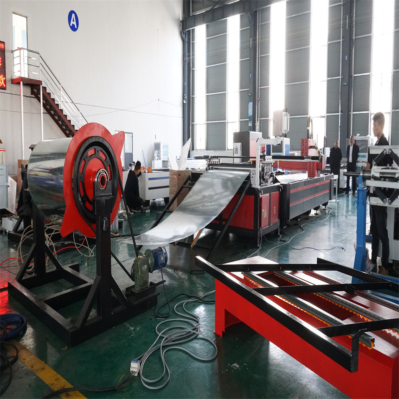 Raycus CNC 1000w 1500w 2000w Máquina de corte por láser de fibra de metal de tubo