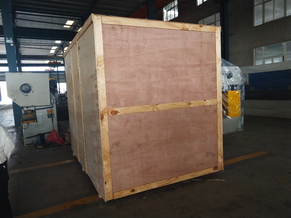 China Metal Hydraulic Press Brake Machine With Reasonable Price Máquina de freno de prensa hidráulica de metal de China con precio razonable