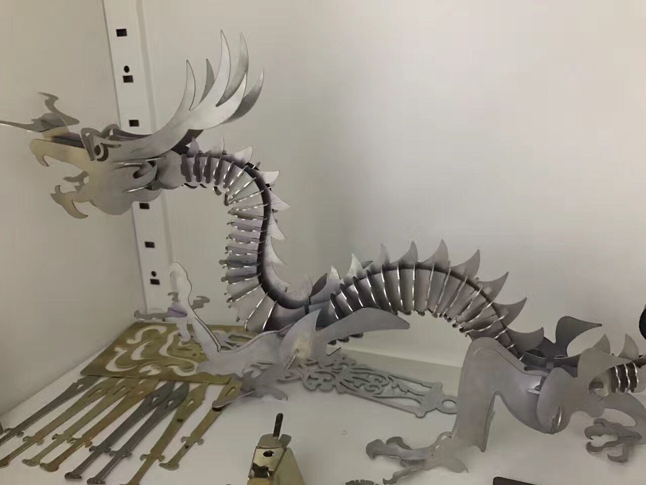 Cnc Fiber Laser Metal Cutting Machine 2000w Fiber Laser Cutting Machine Máquina de corte por láser de fibra CNC Máquina de corte por láser de fibra 2000w