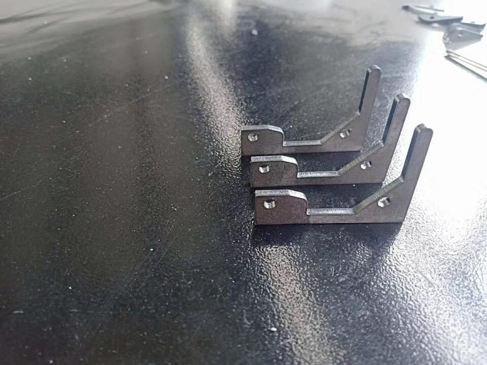 High Power 3015 2000W Metal Sheet Cnc Fiber Laser Cutting Machine Máquina de corte por láser de fibra CNC de hoja de metal de alta potencia 3015 2000W