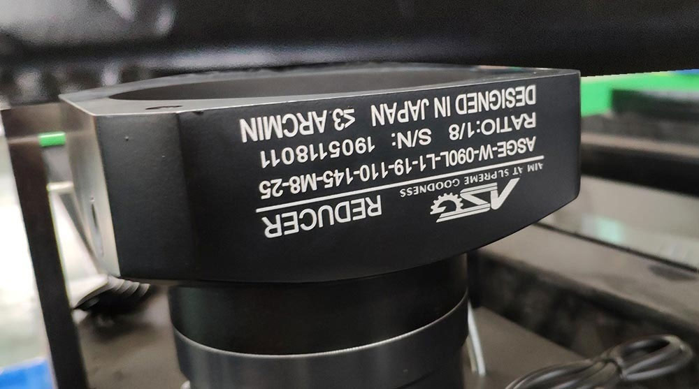 Precio de la máquina de corte por láser de fibra de alta precisión 1000w