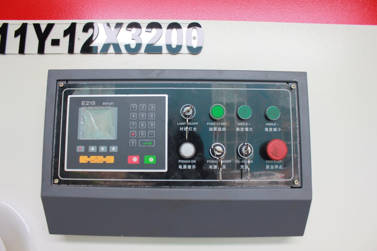Qc11y Metal Plate Hydraulic Guillotine Shearing Machine For Sale Máquina cortadora de guillotina hidráulica de placa de metal Qc11y a la venta
