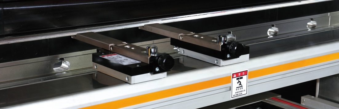 Máquina plegadora hidráulica de plegado de aluminio y chapa de acero