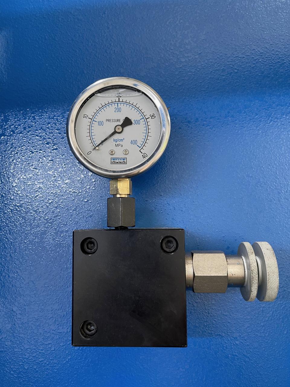 Wc67k-400T Cnc Plc Máquina dobladora de hojas manual Nc Prensa hidráulica Máquina de freno