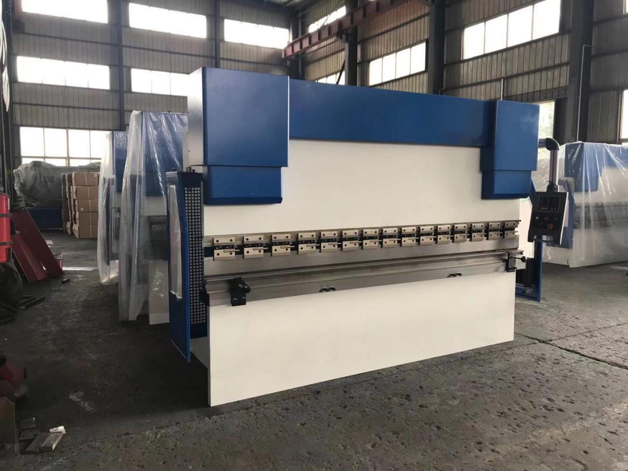 Wc67y-65/2500 Oem Hydraulic Press Brake Machine Steel Bending Machine Wc67y-65/2500 Máquina dobladora de acero de la máquina de freno de prensa hidráulica OEM